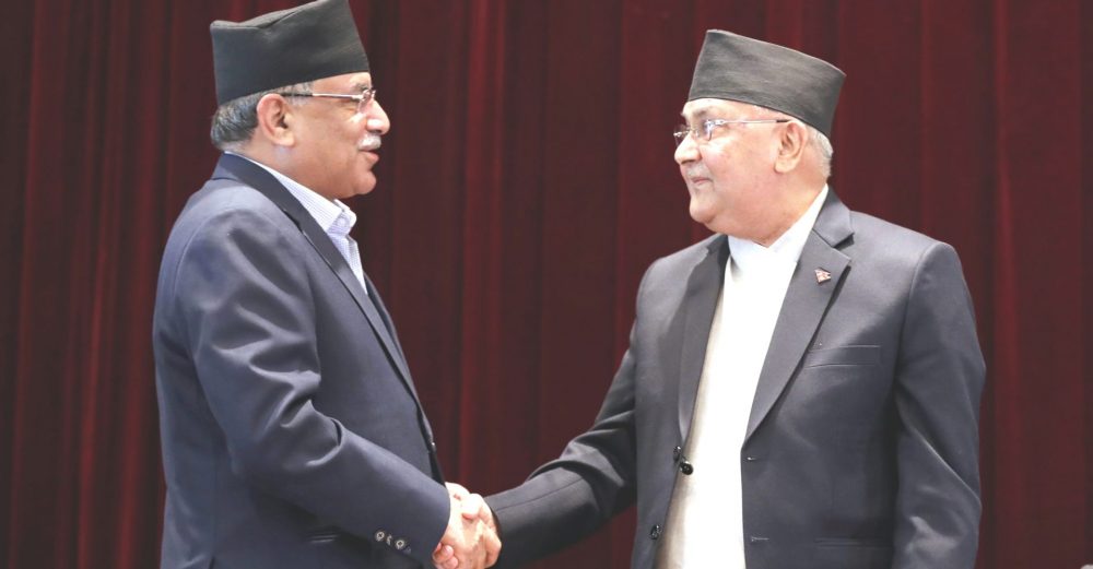 ओली र प्रचण्ड छलफलमा